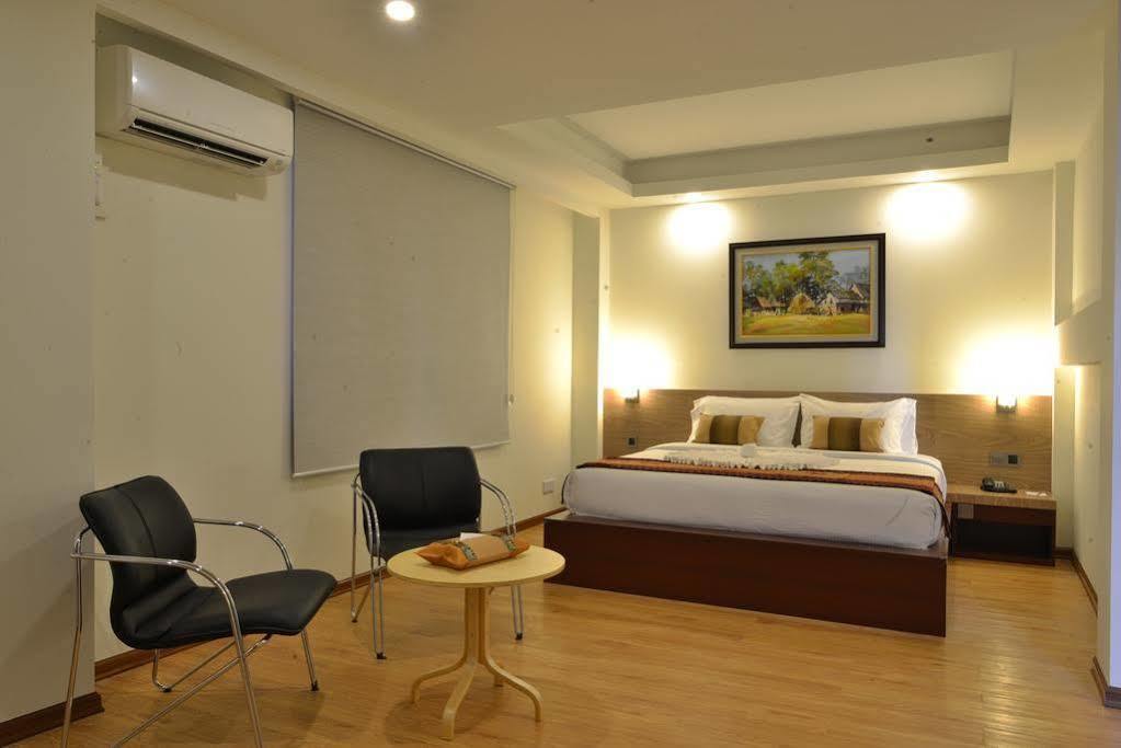 Serene Valley Hotel Yangon Eksteriør bilde